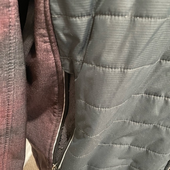 Champion Jacket - Picture 5 of 15